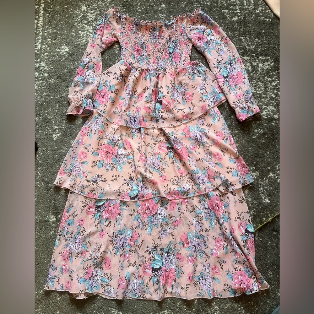 Women’s off shoulder Pink Floral Tiered Maxi Dress with Smocked Bodice